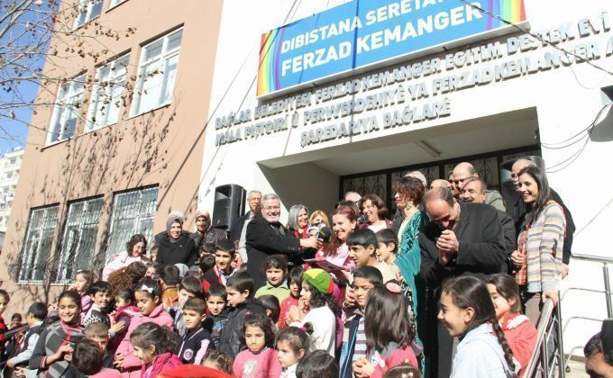 Diyarbakır ve Yüksekova'da Kürtçe okulda karne sevinci 6