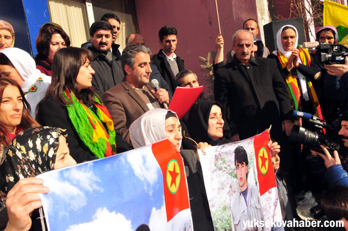 Hakkari'de 'Öcalan'a özgürlük' yürüyüşü 13