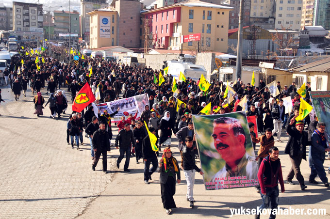 Hakkari'de 'Öcalan'a özgürlük' yürüyüşü 2
