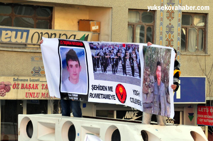 Hakkari'de 'Öcalan'a özgürlük' yürüyüşü 20