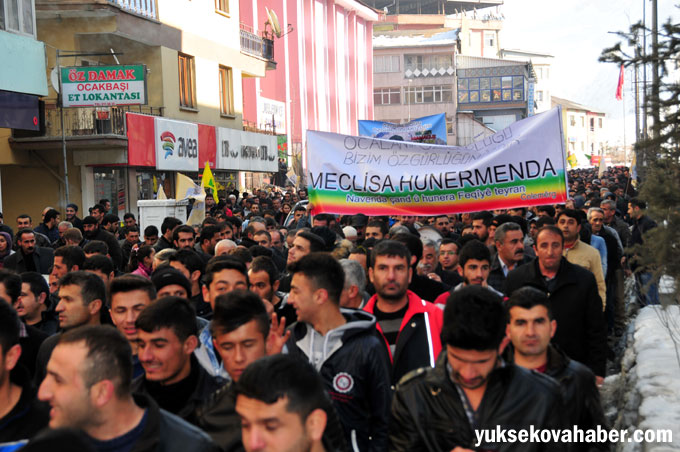 Hakkari'de 'Öcalan'a özgürlük' yürüyüşü 4