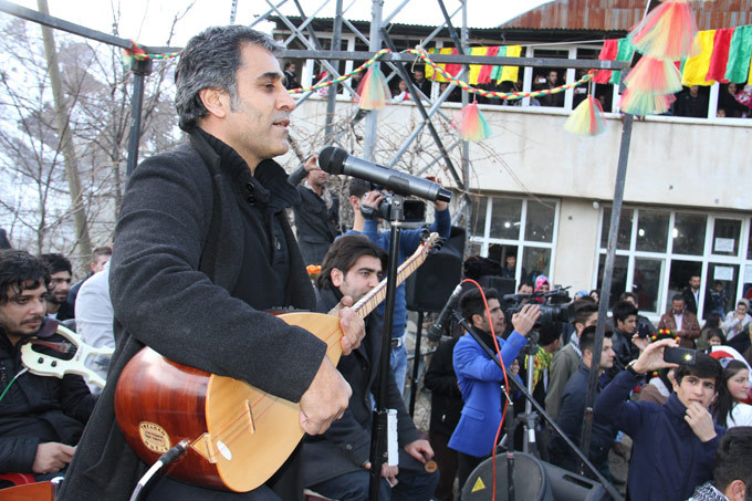 Hozan diyar Şemdinli'de konser verdi 55