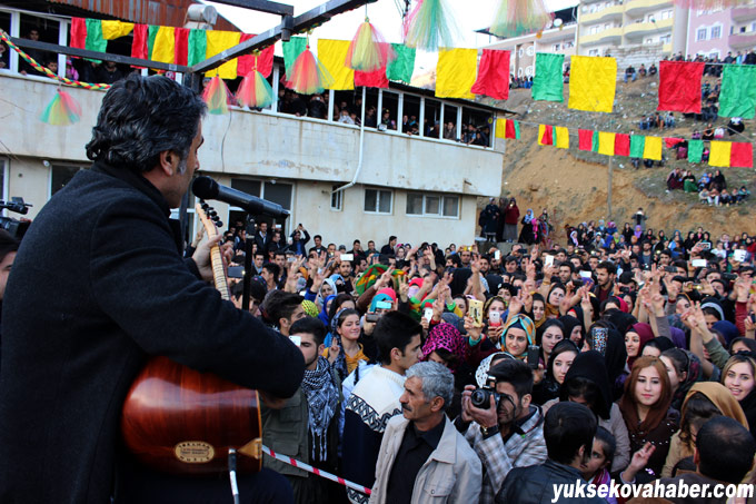 Hozan diyar Şemdinli'de konser verdi 7