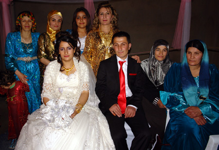 Yüksekova Düğünlerinden kareler (15.05.2010) 135
