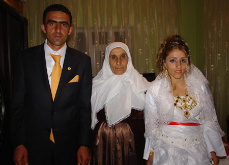 Yüksekova Düğünlerinden kareler (15.05.2010) 161