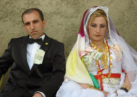 Yüksekova Düğünlerinden kareler (15.05.2010) 3