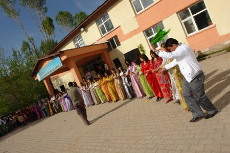 Yüksekova Düğünlerinden kareler (15.05.2010) 31
