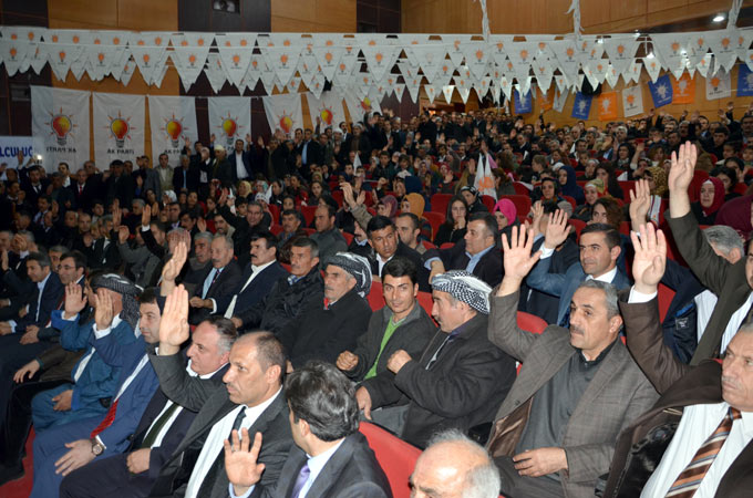 AKP'nin Hakkari 5. Olağan Kongresi yapıldı 15
