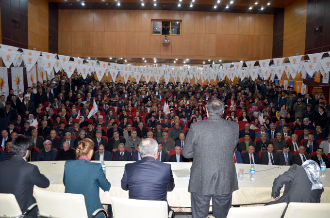 AKP'nin Hakkari 5. Olağan Kongresi yapıldı 16