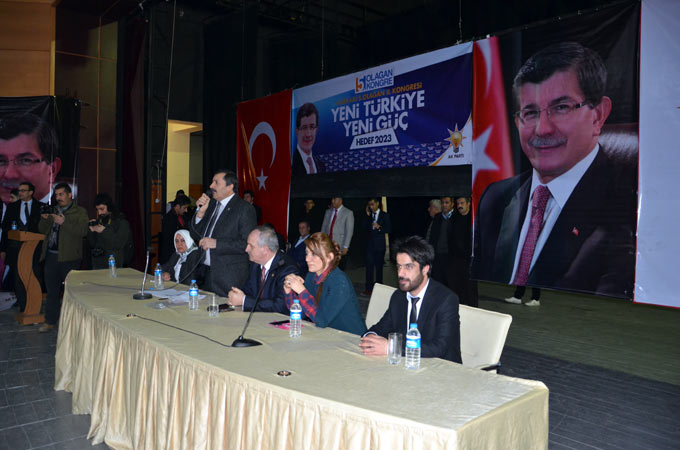AKP'nin Hakkari 5. Olağan Kongresi yapıldı 17