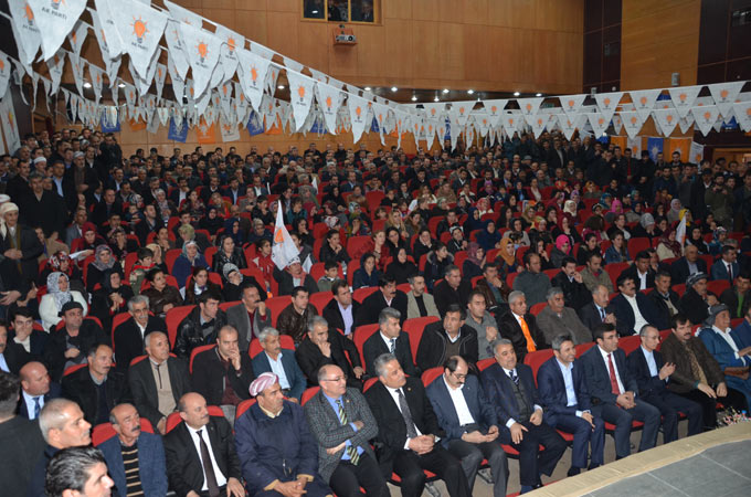 AKP'nin Hakkari 5. Olağan Kongresi yapıldı 31