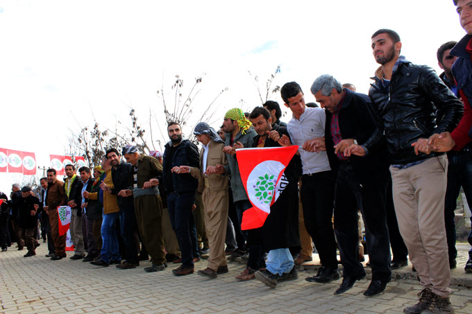 Derecik'te HDP Belde binası açıldı 14