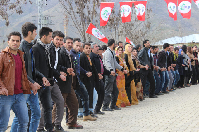 Derecik'te HDP Belde binası açıldı 17