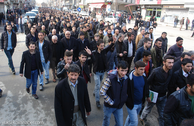 Yüksekova'da 'şal û şepik' protestosundan fotoğraflar - 01-03-2015 1