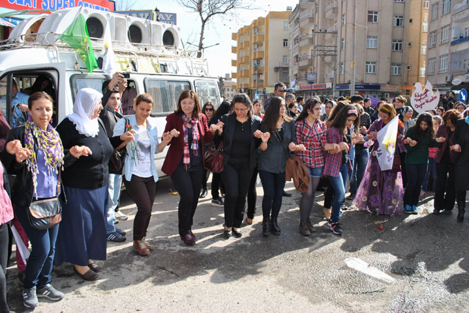 Dersim'den Ardahan'a her yer 8 Mart 13