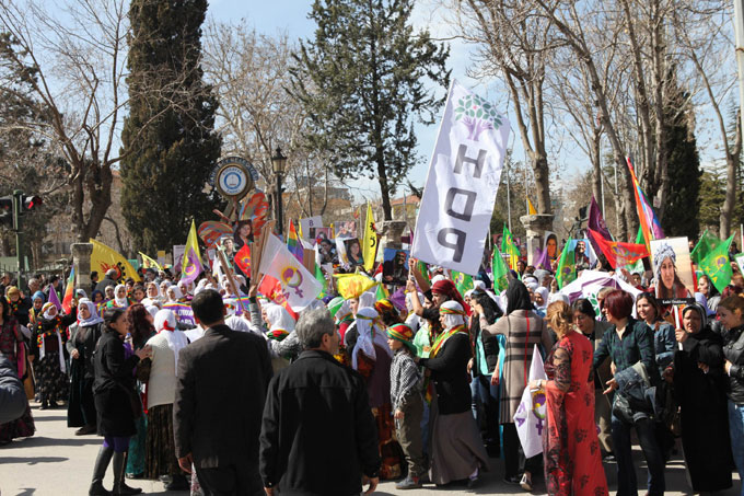 Dersim'den Ardahan'a her yer 8 Mart 16