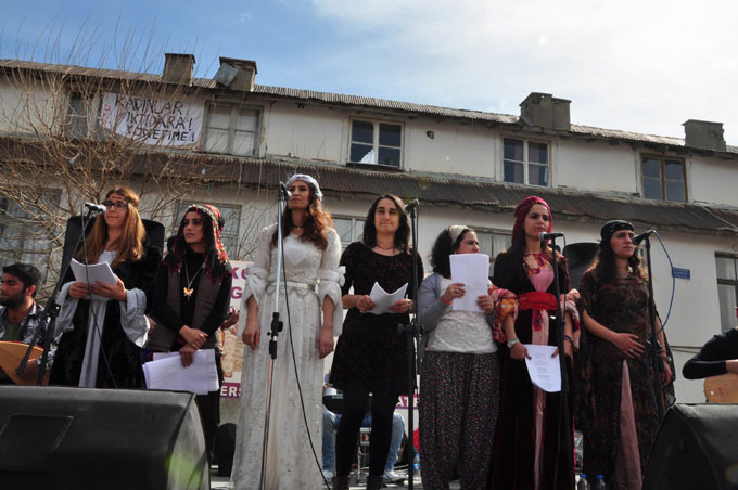 Dersim'den Ardahan'a her yer 8 Mart 28