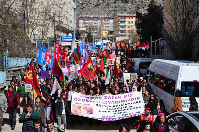 Dersim'den Ardahan'a her yer 8 Mart 38