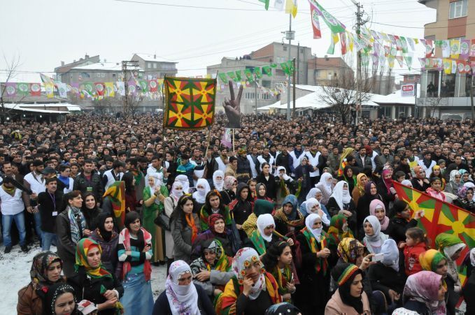 Kar ve yağmura inat Newroz 15