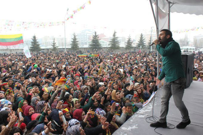Erzurum ve Kars Newroz ateşi ile ısındı 1