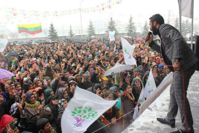 Erzurum ve Kars Newroz ateşi ile ısındı 7