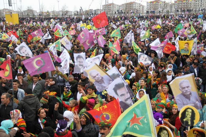 Newroz alanına kitlesel akış sürüyor 14
