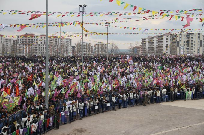 Newroz alanına kitlesel akış sürüyor 4