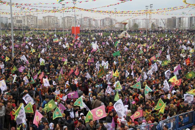 Newroz alanına kitlesel akış sürüyor 6