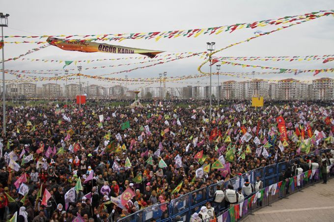 Newroz alanına kitlesel akış sürüyor 8