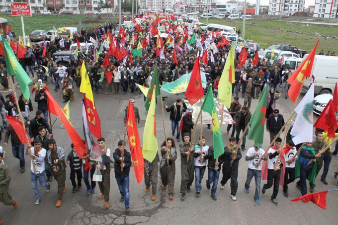 Newroz alanına kitlesel akış sürüyor 86