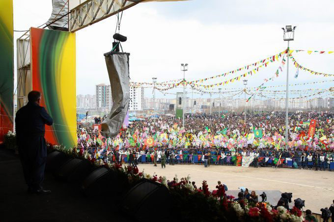 Newroz alanına kitlesel akış sürüyor 94