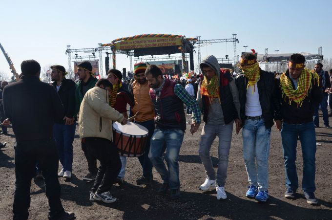 Halklar İstanbul Newroz'unda buluşmaya başladı 16