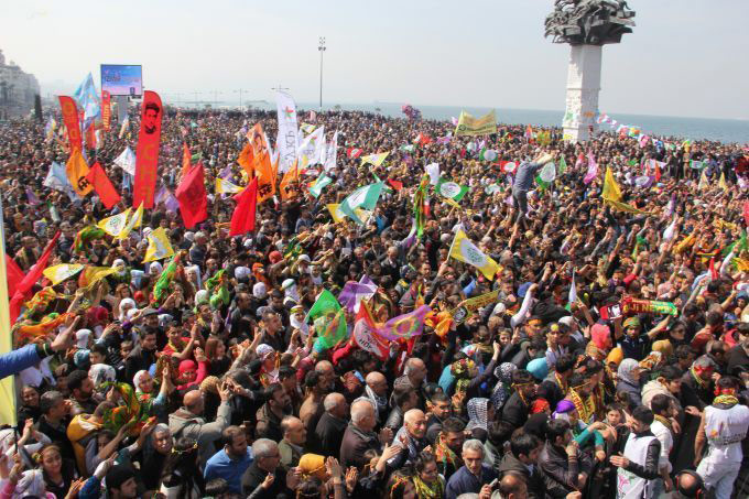 İzmir’de Newroz coşkusu başladı 16