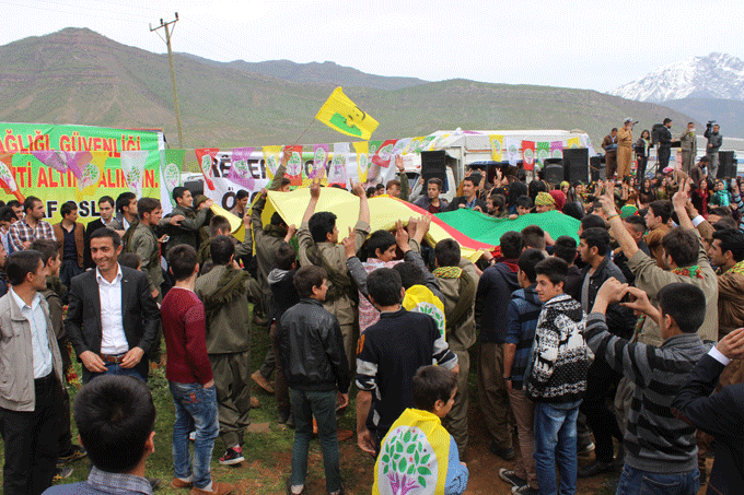 Derecik'te Newroz coşkusu 1