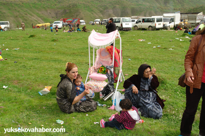 Derecik'te Newroz coşkusu 112