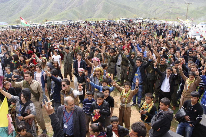 Derecik'te Newroz coşkusu 19
