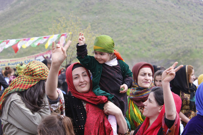 Derecik'te Newroz coşkusu 43
