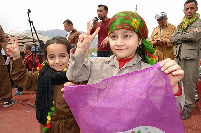 Derecik'te Newroz coşkusu 48