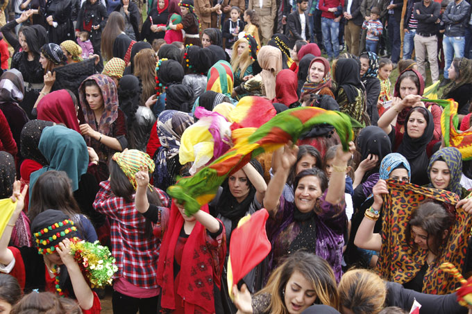 Derecik'te Newroz coşkusu 73