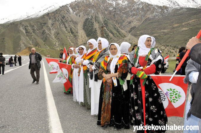 HDP’nin Hakkari adaylarına yapılan karşılamadan fotoğraflar 13