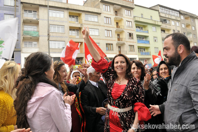 HDP’nin Hakkari adaylarına yapılan karşılamadan fotoğraflar 40