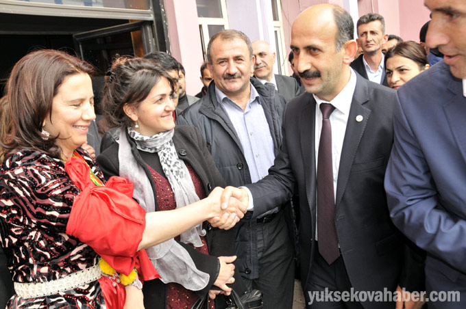 HDP’nin Hakkari adaylarına yapılan karşılamadan fotoğraflar 53