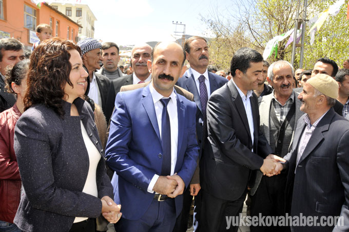 Çukurca'da HDP adaylarına coşkulu karşılama 24