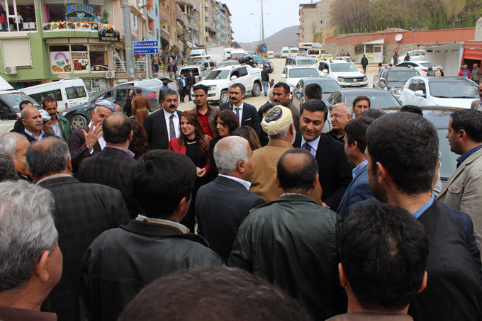 Şemdinli'de HDP adaylarına yapılan karşılamadan fotoğraflar 4