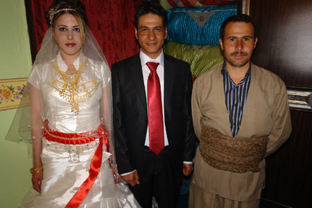 Yüksekova Düğünleri 22 Mayıs 2010 134