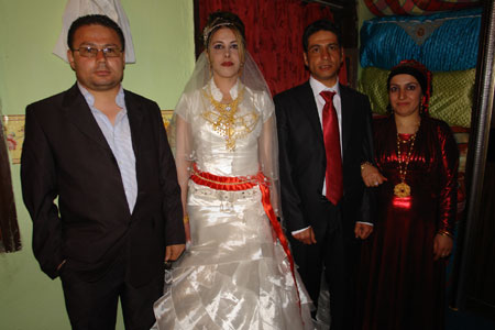 Yüksekova Düğünleri 22 Mayıs 2010 136