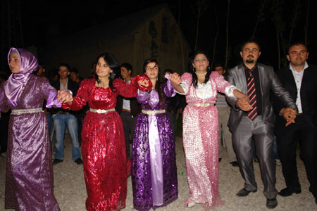 Yüksekova Düğünleri 22 Mayıs 2010 60