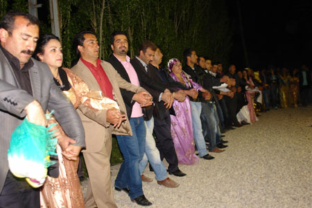 Yüksekova Düğünleri 22 Mayıs 2010 61