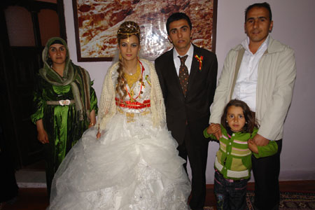 Yüksekova Düğünleri 22 Mayıs 2010 77