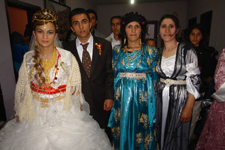 Yüksekova Düğünleri 22 Mayıs 2010 78
